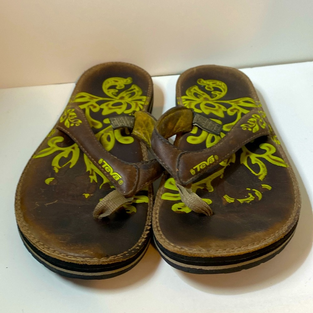 Teva The Sport Sandal For Men Leather Embossed Flip Flops